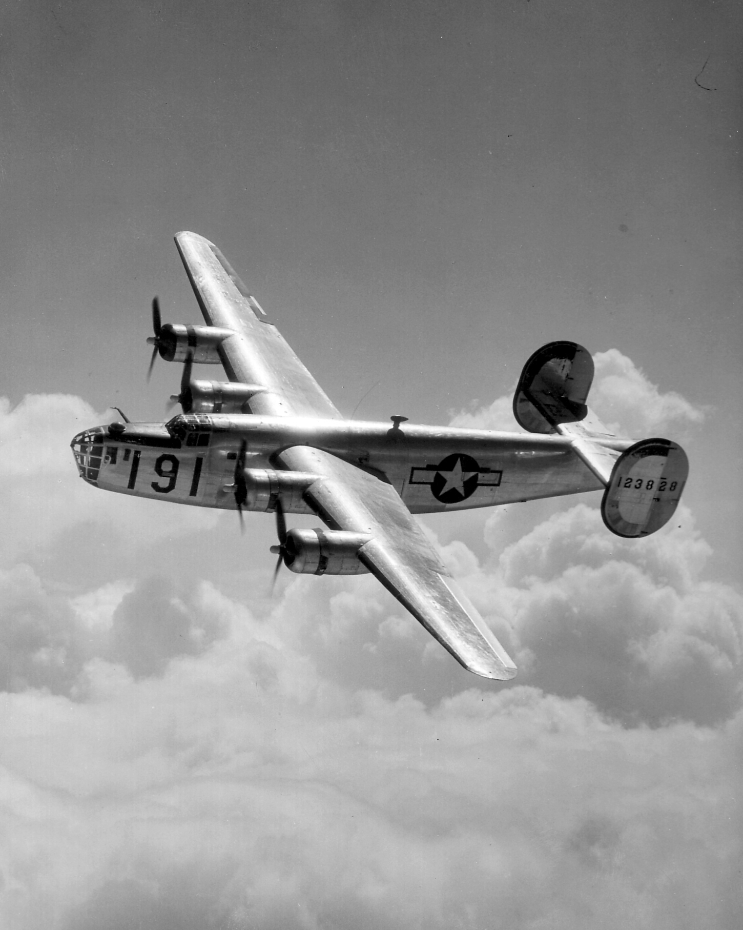 Wwii Bomber The B 24