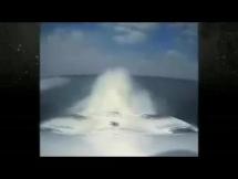 Offshore Powerboat Racing - Close Calls