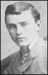 Why did jesse james let robert ford kill him #10