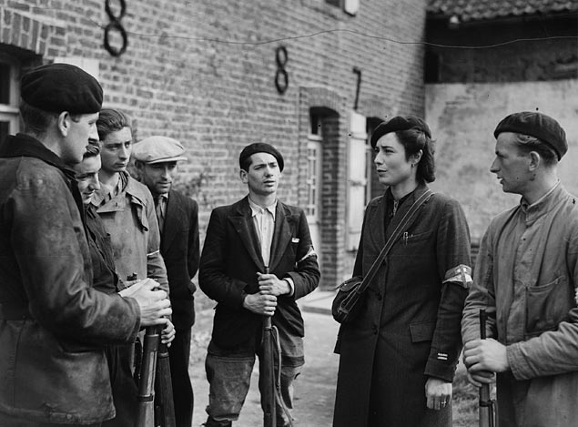 Inglourious Basterds Movie - FRENCH RESISTANCE