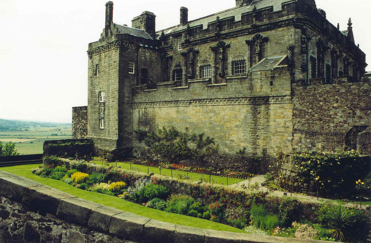 Stirling Castle - The Most Important Fortress in Scotland