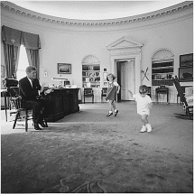 Children in the Oval Office
